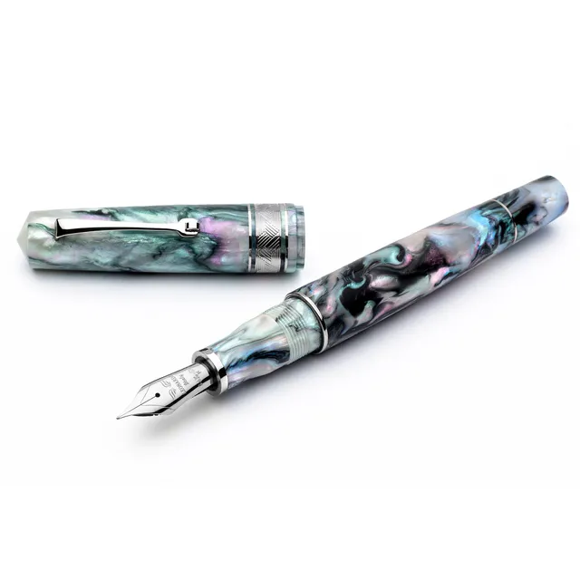 leonardo-officina-italiana-momento-zero-grande-madreperla-penna-stilografica-a-p image 1