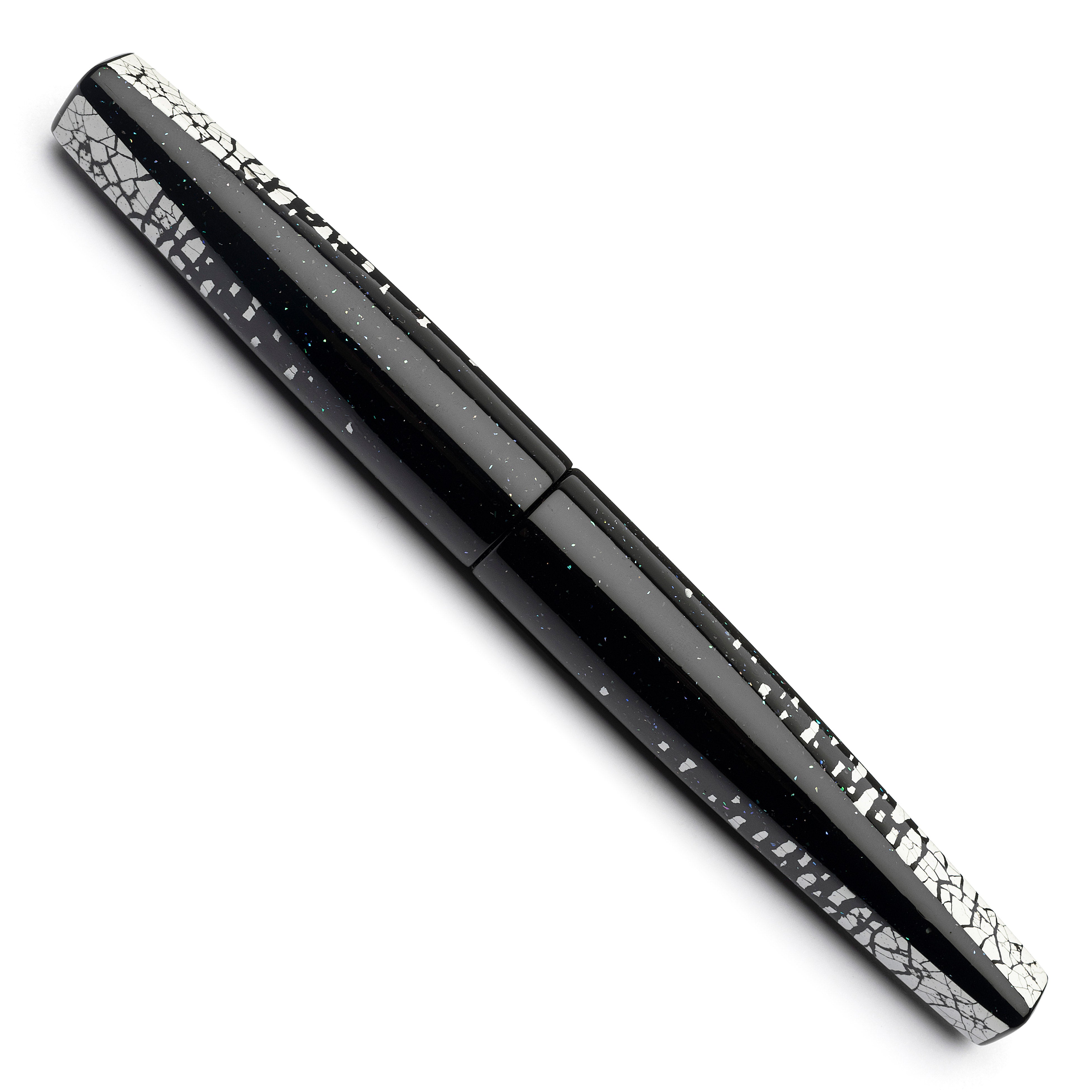 leonardo-officina-italiana-essenza-poliedrica-raden-e-rankaku-penna-stilografica image 2