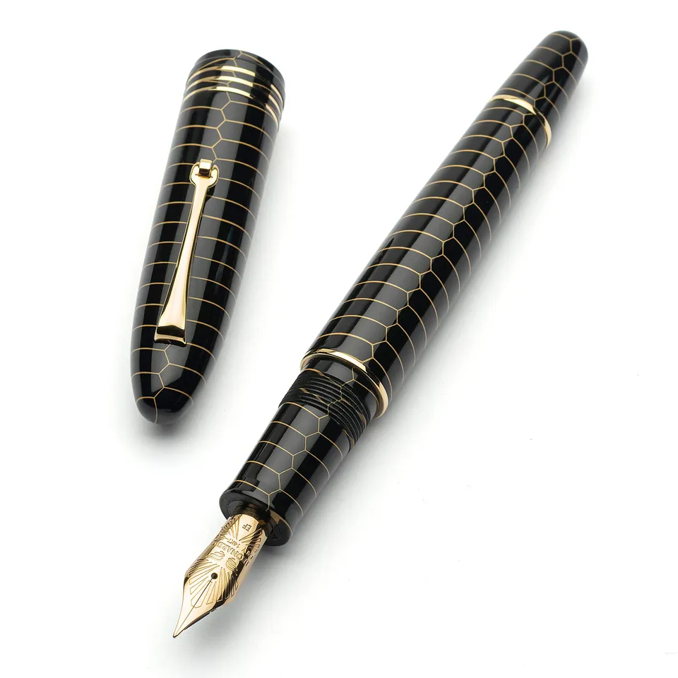 leonardo-officina-italiana-cigar-scheletro-stilografica-ebanite-pennino-oro-fles image 1