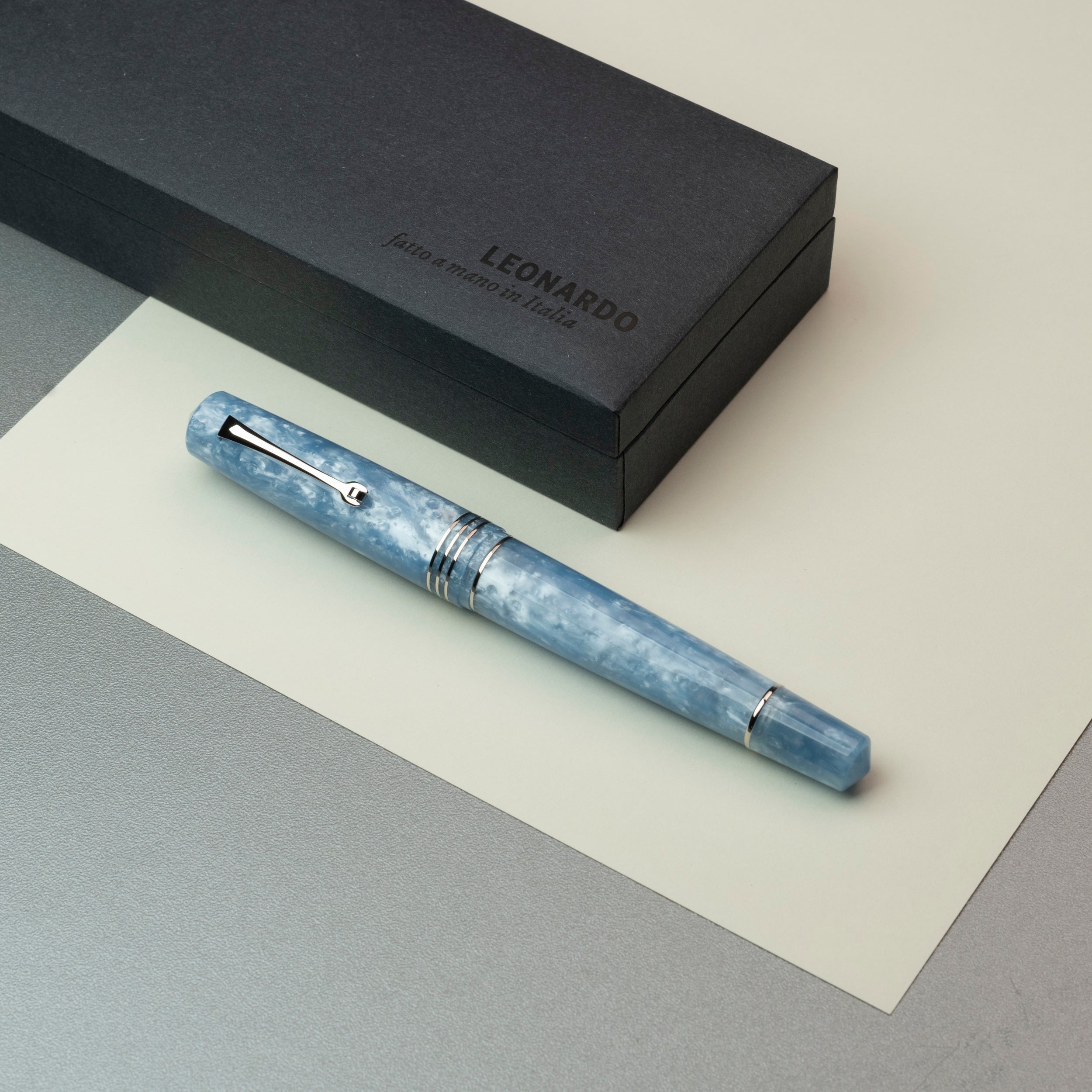 leonardo-officina-italiana-momento-zero-grande-2-0-celestial-stilografica-acciai image 7