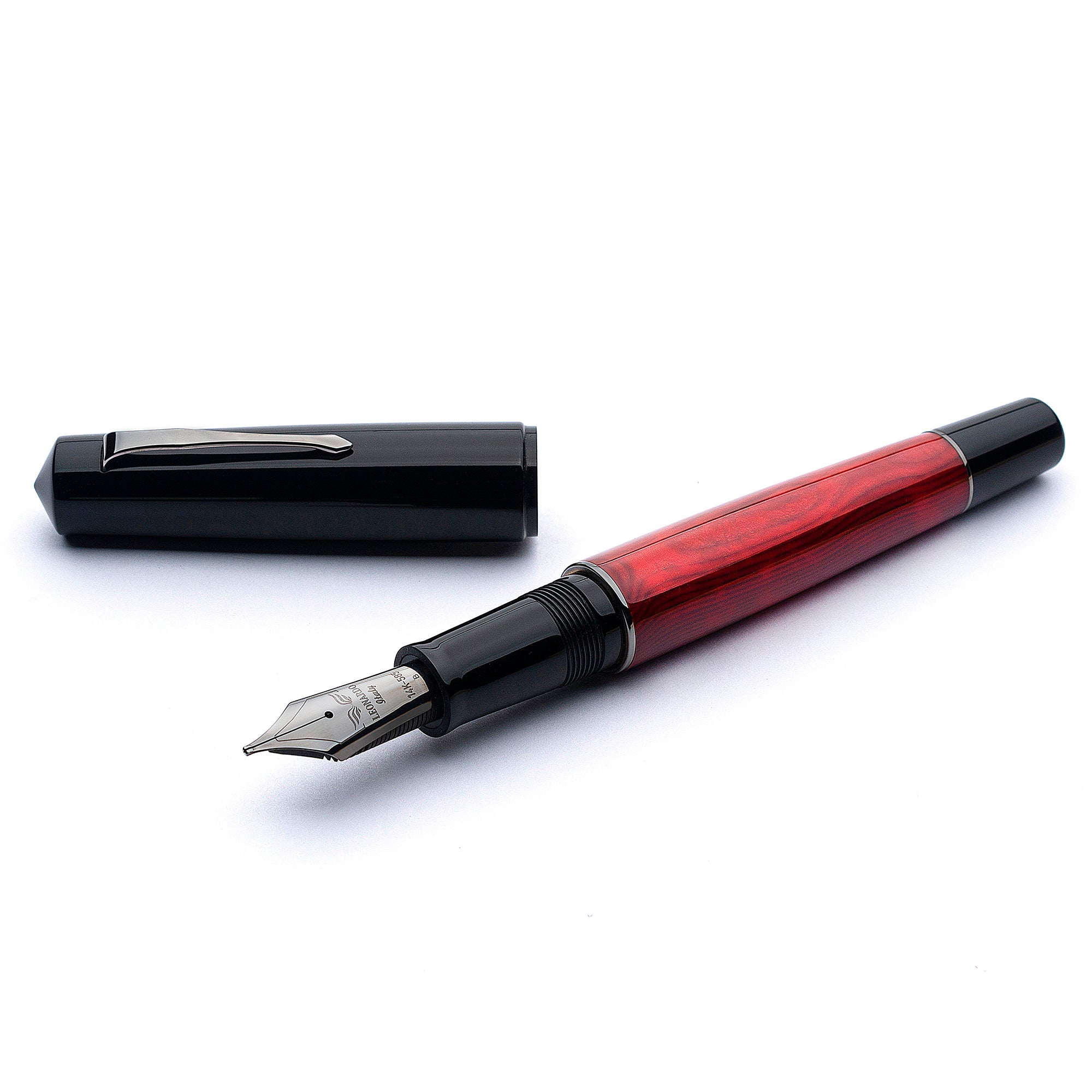 leonardo-officina-italiana-momento-zero-grande-minimalist-nero-e-rosso-arco-cell image 1