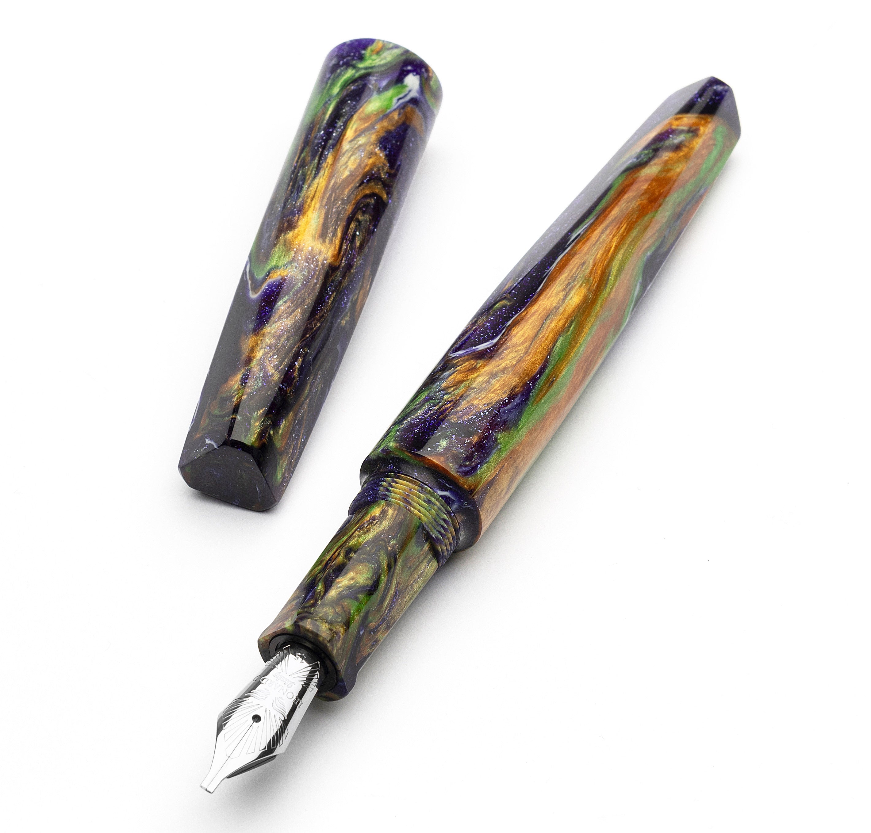 leonardo-officina-italiana-essenza-poliedrica-purple-green-bob-dupras-stilografi image 1