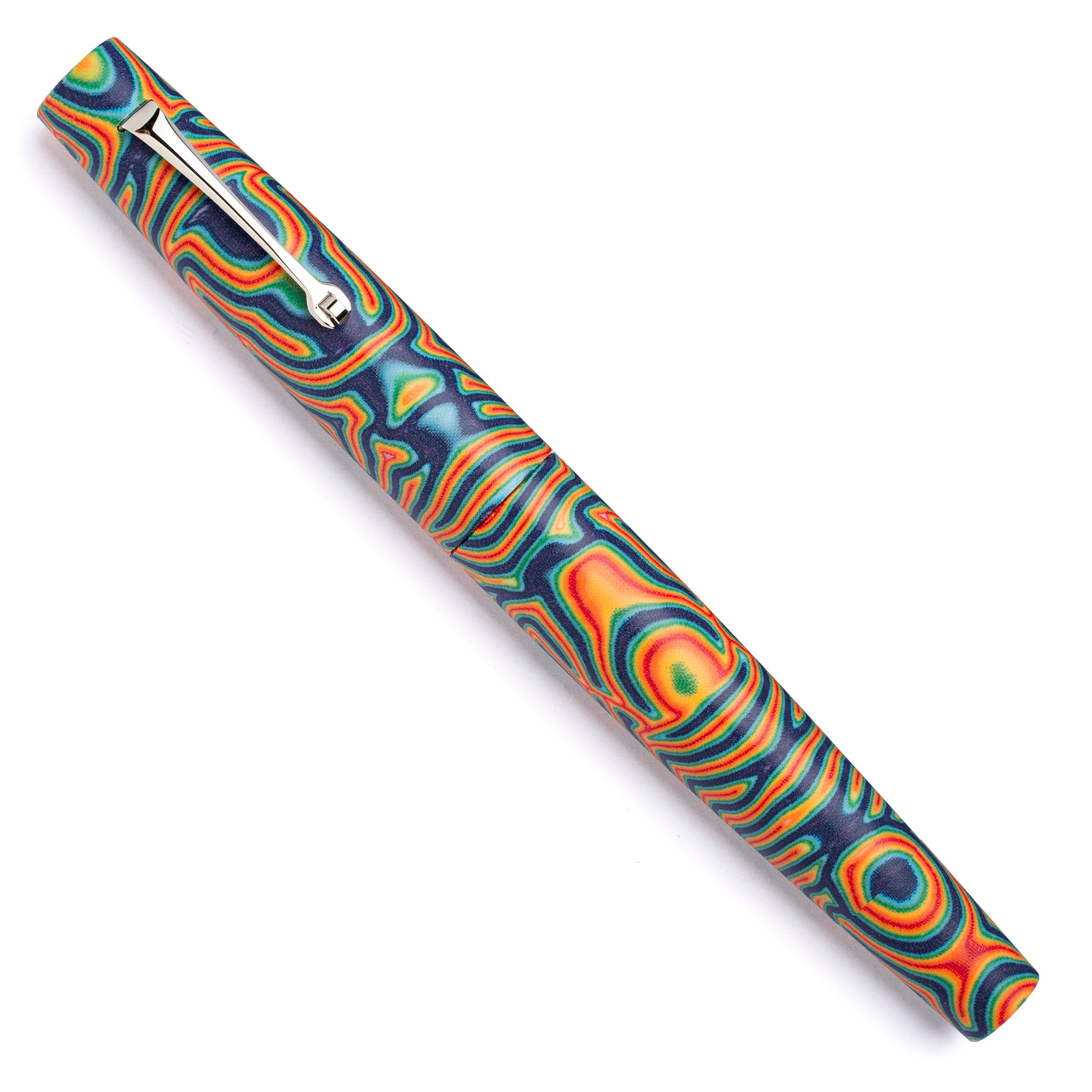 leonardo-officina-italiana-momento-zero-grande-micarta-psichedelica-penna-stilog-2 image 2