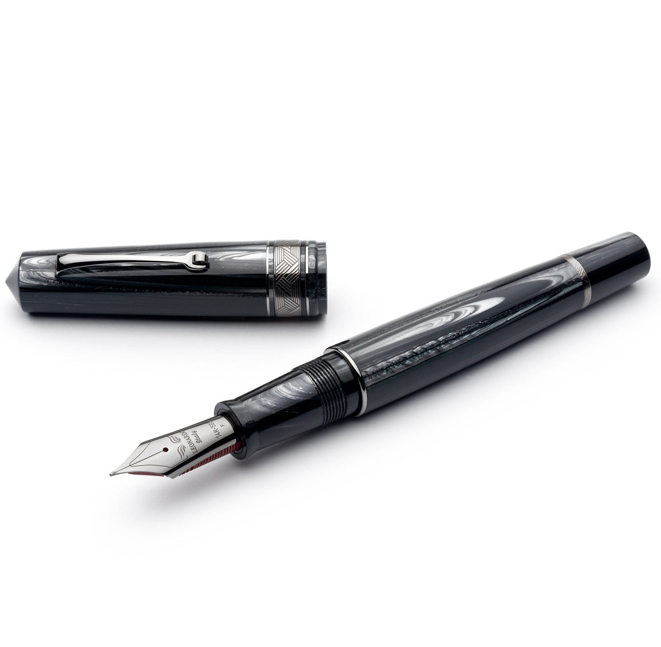 leonardo-officina-italiana-momento-zero-grande-grigio-perla-rt-penna-stilografic image 1