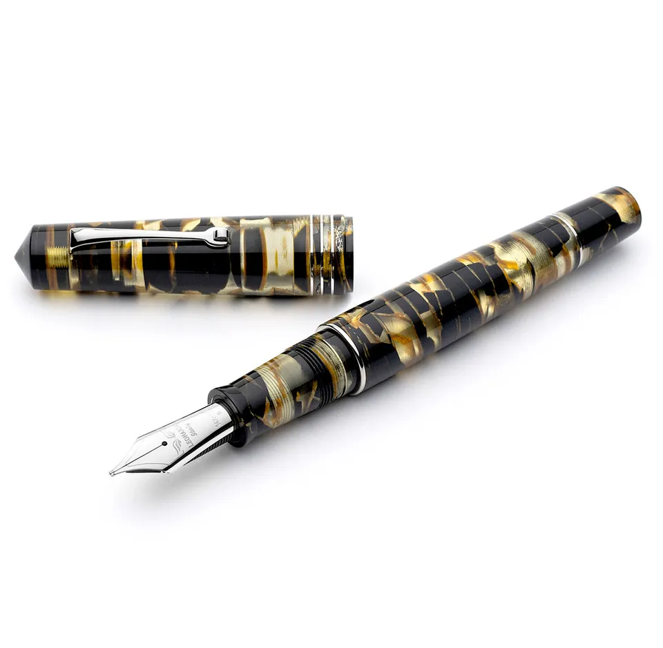 leonardo-officina-italiana-momento-zero-grande-black-lucens-celluloide-rh-penna- image 1