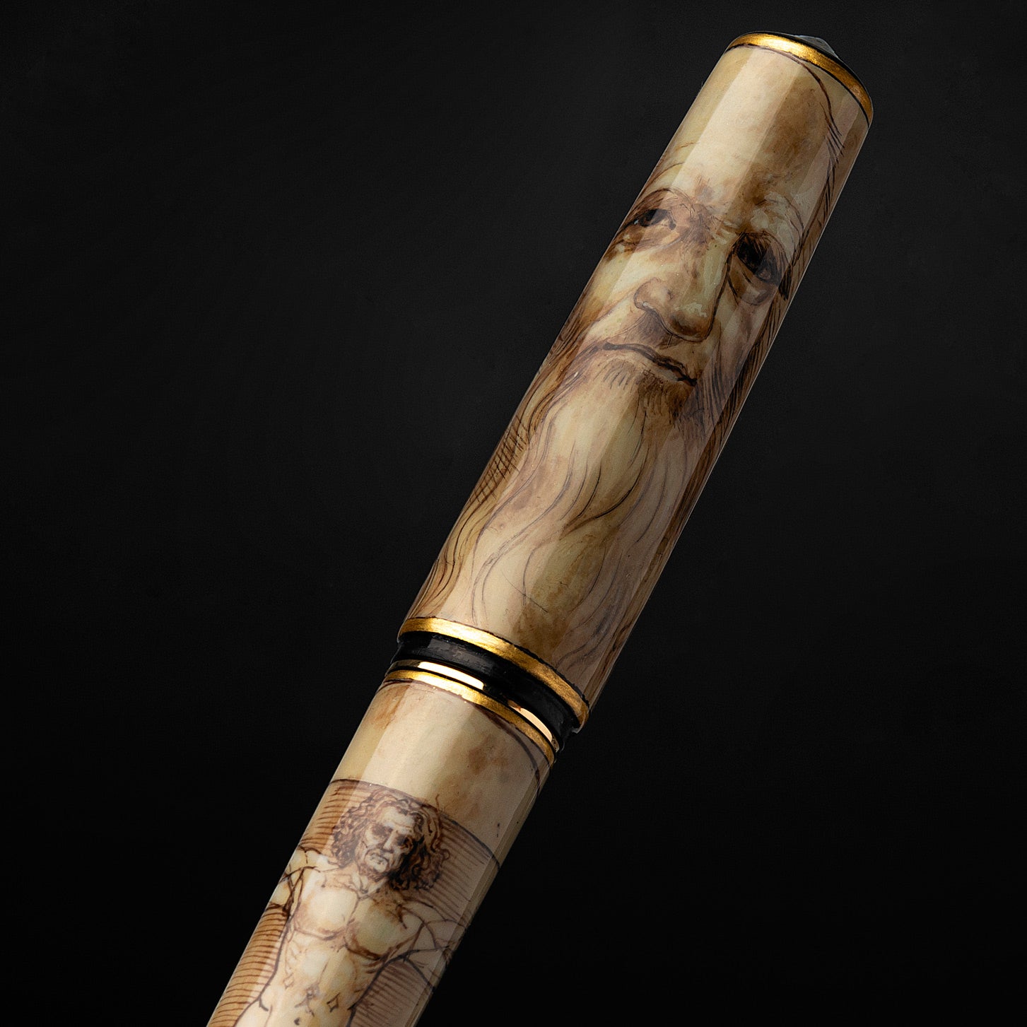 leonardo-officina-italiana-momento-zero-grande-leonardo-da-vinci-personalizzato- image 4