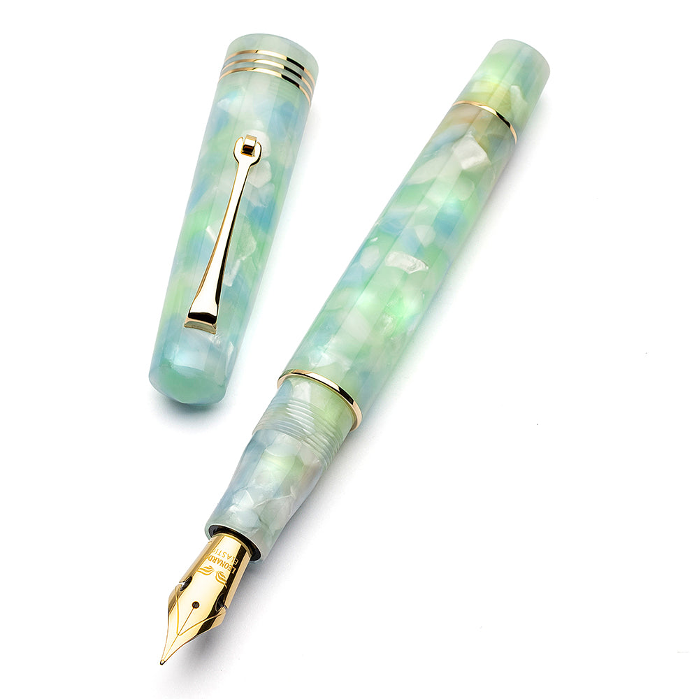 leonardo-officina-italiana-momento-zero-artica-stilografica-pennino-oro image 1