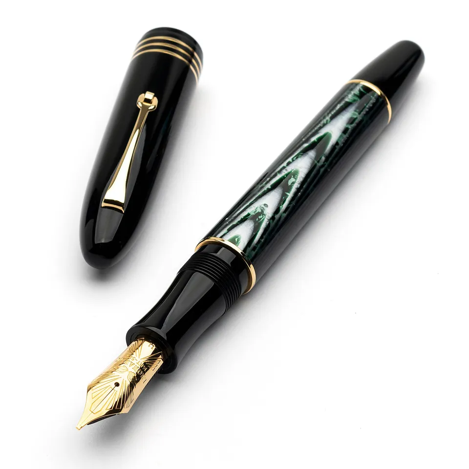 leonardo-officina-italiana-gran-riserva-ogiva-grande-arco-verde-celluloide-gt-pe image 1