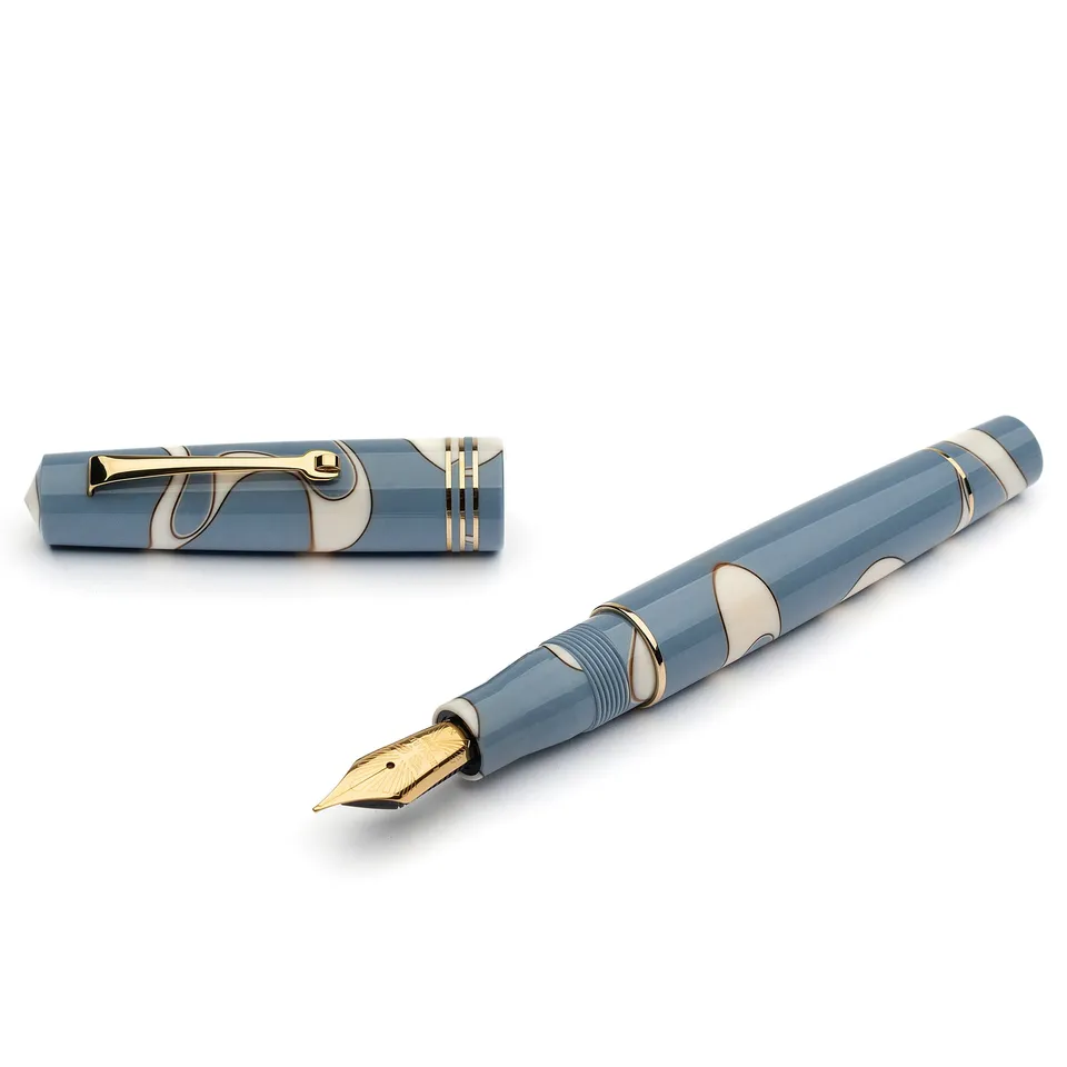 leonardo-officina-italiana-momento-zero-nuvola-penna-stilografica-pennino-oro image 1