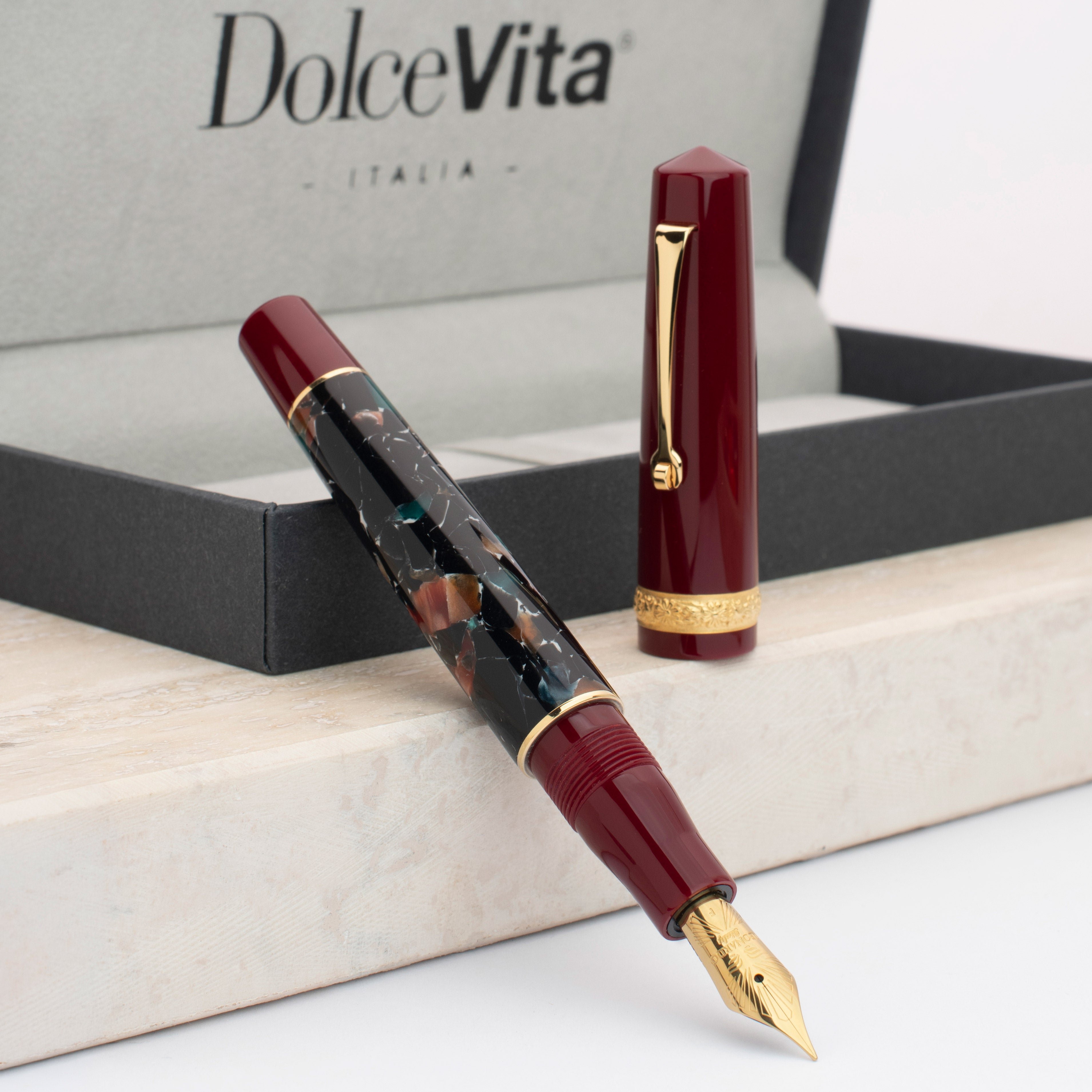leonardo-officina-italiana-dolcevita-momento-zero-marmo-pompei-gt-stilografica-p image 2